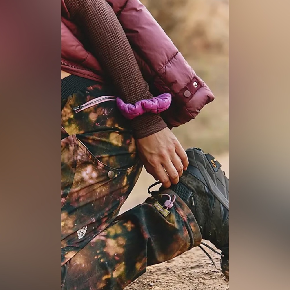 NWT FP Movement Cascade Printed Straight-Leg Pants~ Dream State Floral - Picture 3 of 4